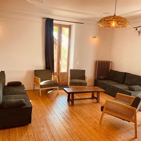Maison De Famille Et D'Ami-E-S Valady Bagian luar foto